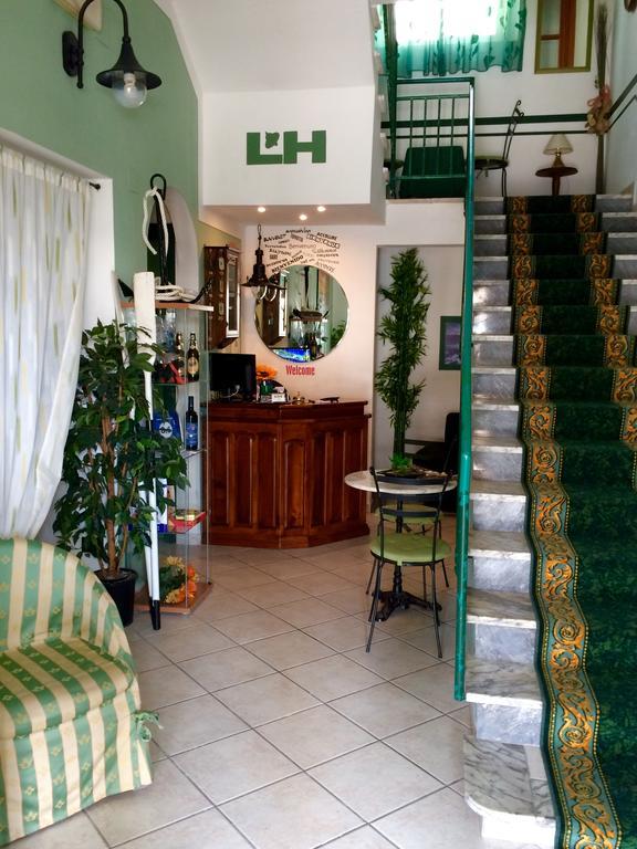 Lungomare Hotel Marina di Cecina Extérieur photo