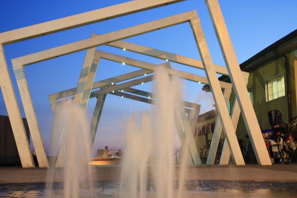 Lungomare Hotel Marina di Cecina Extérieur photo